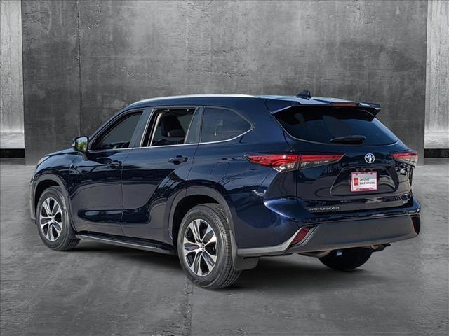 used 2023 Toyota Highlander car, priced at $37,958