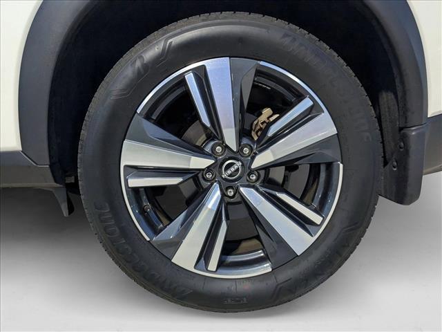 used 2023 Nissan Rogue car, priced at $25,619