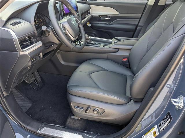 new 2025 Toyota Grand Highlander car, priced at $57,112