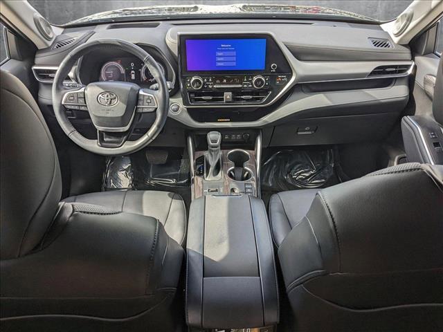 used 2023 Toyota Highlander Hybrid car, priced at $46,886