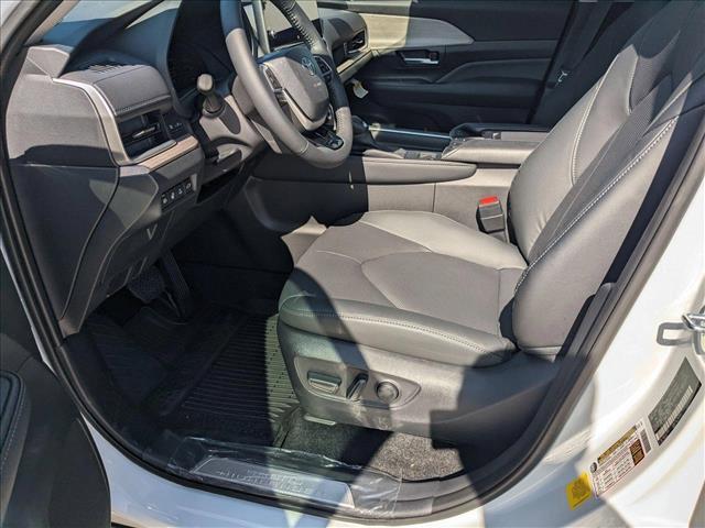 new 2025 Toyota Grand Highlander car, priced at $61,156