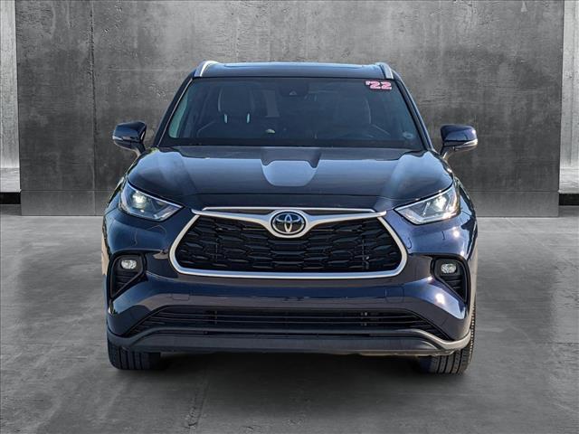 used 2022 Toyota Highlander car, priced at $33,418