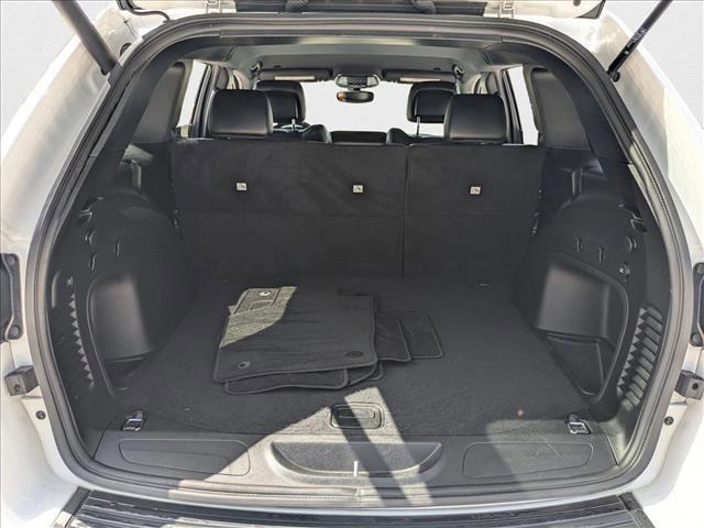 used 2022 Jeep Grand Cherokee car, priced at $18,913