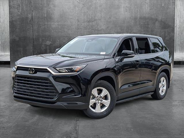 new 2025 Toyota Highlander car, priced at $43,957