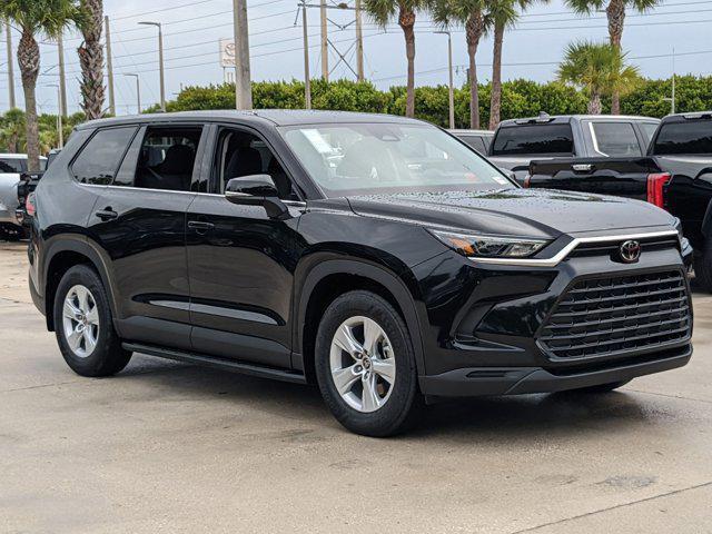 new 2025 Toyota Highlander car, priced at $43,957