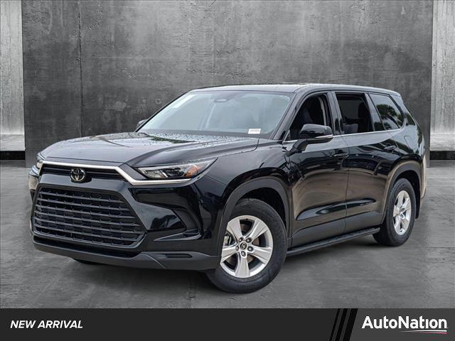 new 2025 Toyota Highlander car, priced at $43,957