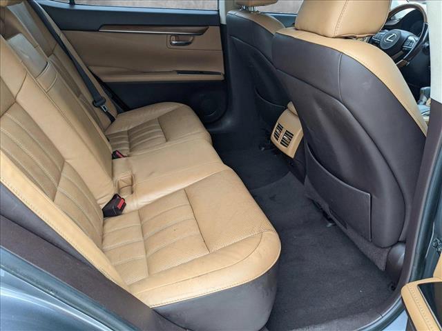 used 2016 Lexus ES 300h car, priced at $13,949