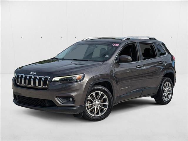 used 2019 Jeep Cherokee car, priced at $14,069