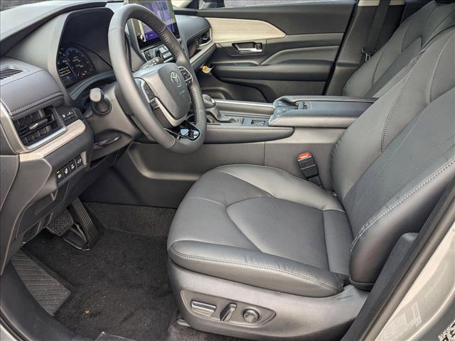 new 2025 Toyota Grand Highlander car, priced at $57,684