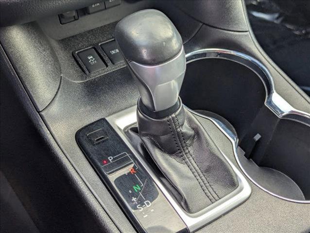 used 2019 Toyota Highlander car, priced at $23,226