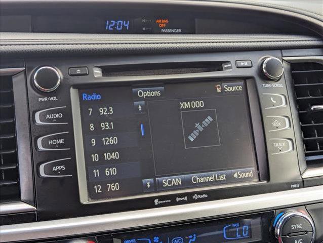 used 2019 Toyota Highlander car, priced at $23,226