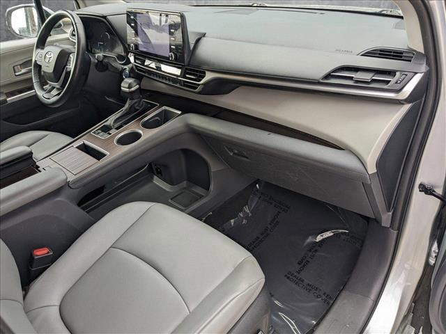 used 2023 Toyota Sienna car, priced at $40,449