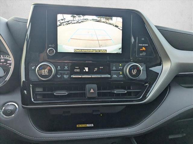 used 2023 Toyota Highlander Hybrid car, priced at $41,990