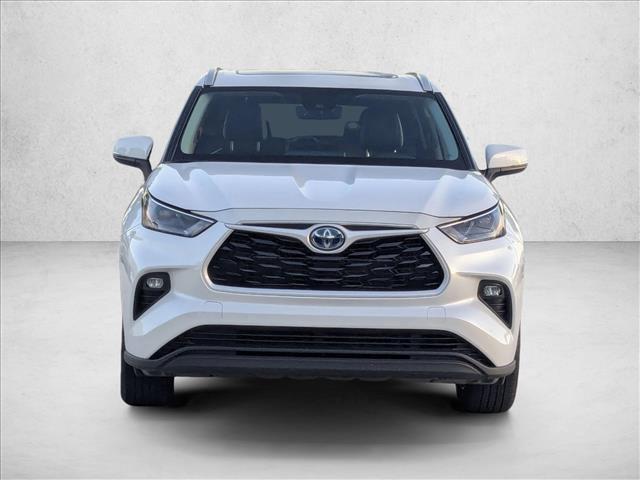 used 2023 Toyota Highlander Hybrid car, priced at $41,990