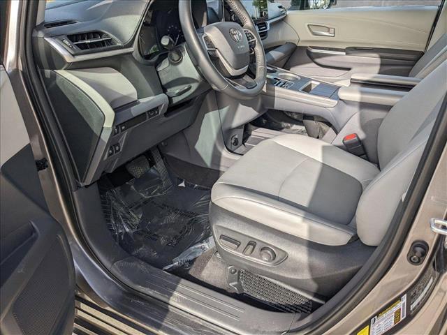used 2023 Toyota Sienna car, priced at $40,949