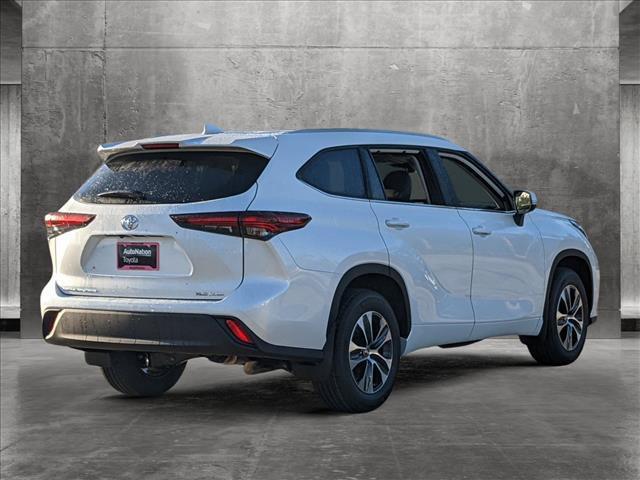 new 2024 Toyota Highlander car, priced at $46,843