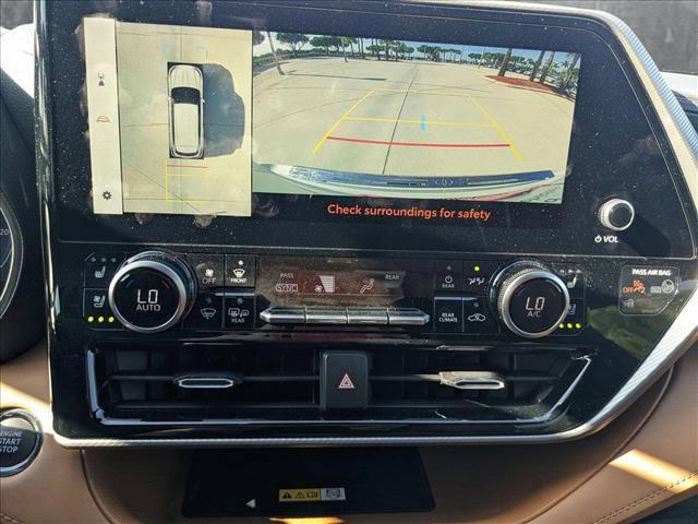 used 2023 Toyota Highlander car, priced at $42,996