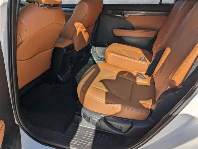 used 2023 Toyota Highlander car, priced at $42,996