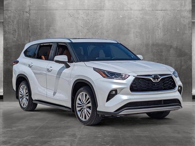 new 2024 Toyota Highlander car, priced at $52,024