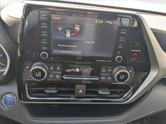 used 2022 Toyota Highlander Hybrid car, priced at $35,985