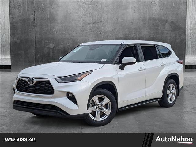 new 2025 Toyota Highlander car, priced at $42,893