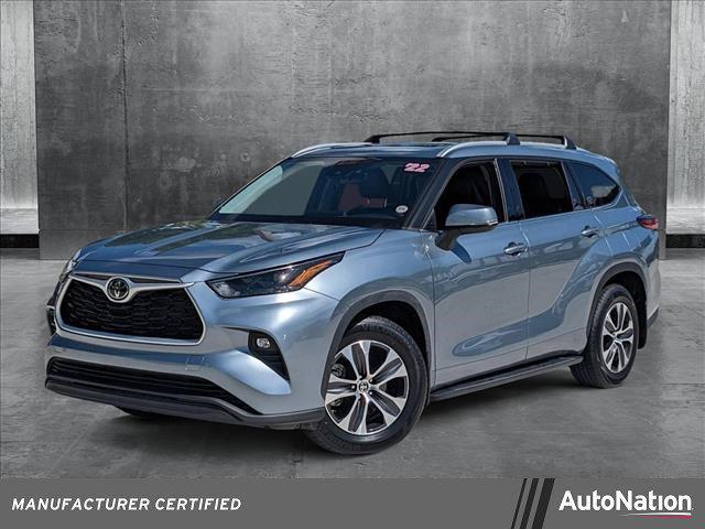 used 2022 Toyota Highlander car, priced at $37,949