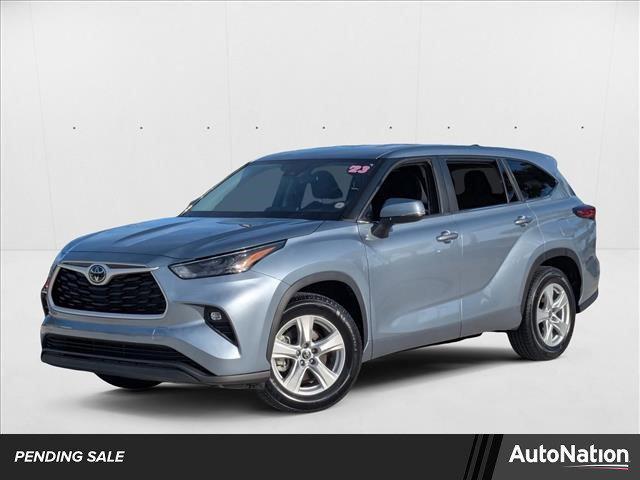 used 2023 Toyota Highlander car, priced at $32,349