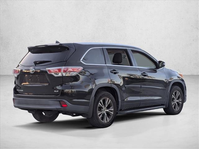 used 2016 Toyota Highlander car, priced at $18,496