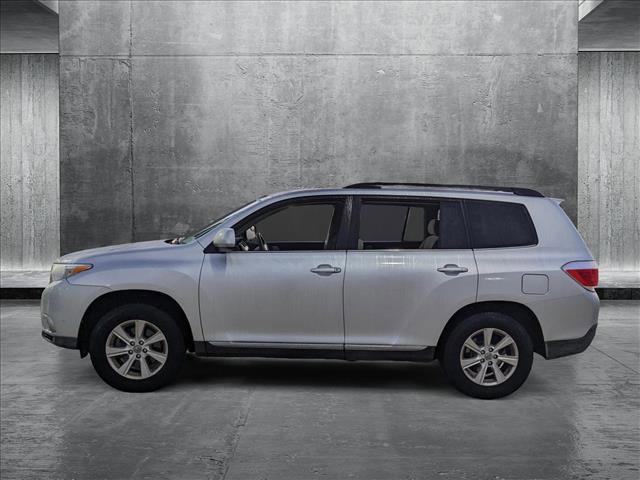 used 2011 Toyota Highlander car, priced at $13,021