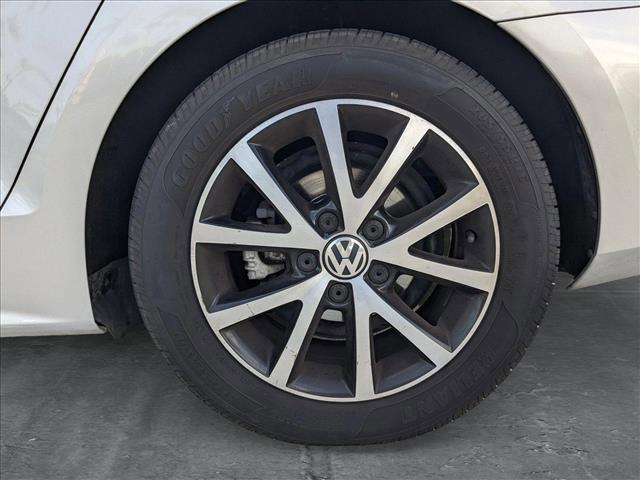 used 2016 Volkswagen Jetta car, priced at $6,995