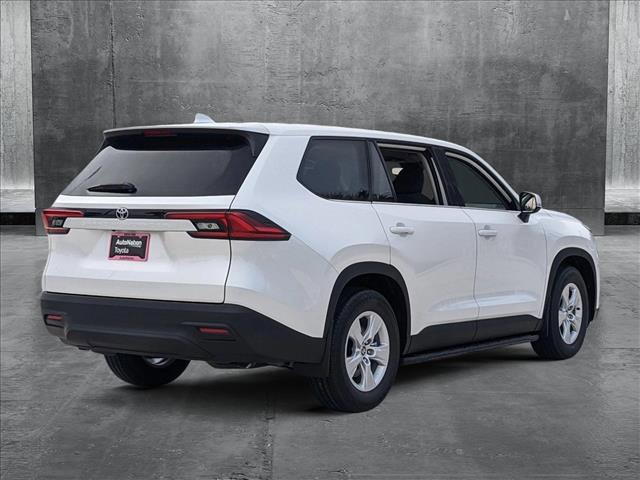 new 2025 Toyota Highlander car, priced at $44,432