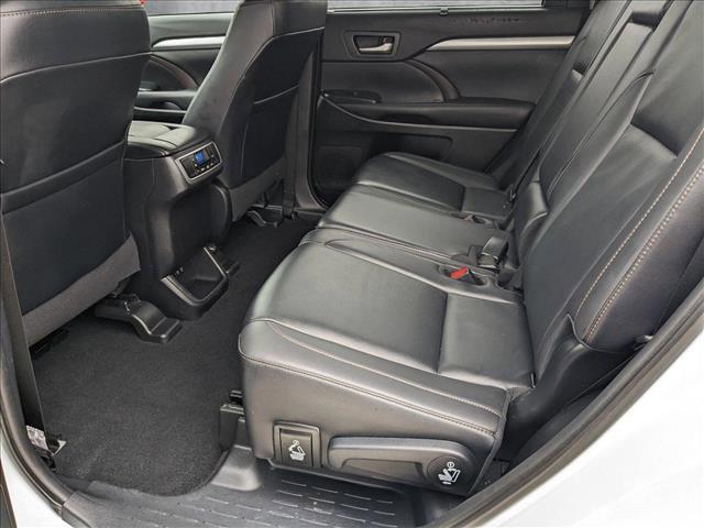 used 2019 Toyota Highlander car, priced at $30,500