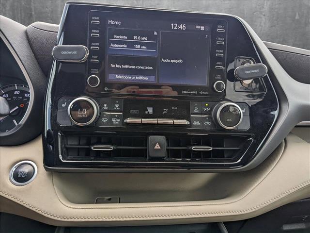 used 2021 Toyota Highlander car, priced at $28,504