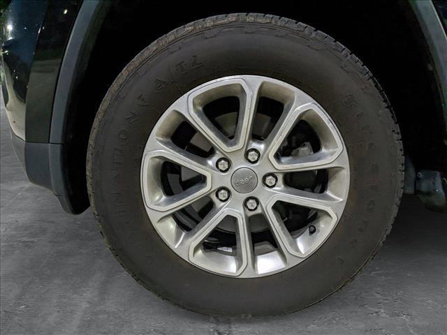 used 2015 Jeep Grand Cherokee car, priced at $10,649