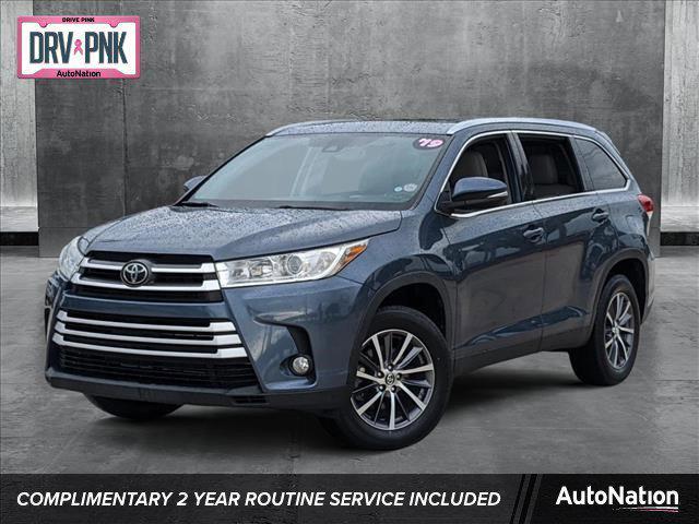 used 2019 Toyota Highlander car, priced at $25,698