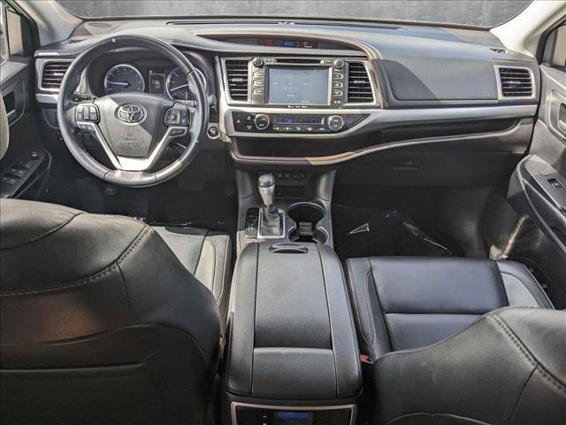 used 2018 Toyota Highlander car, priced at $22,911