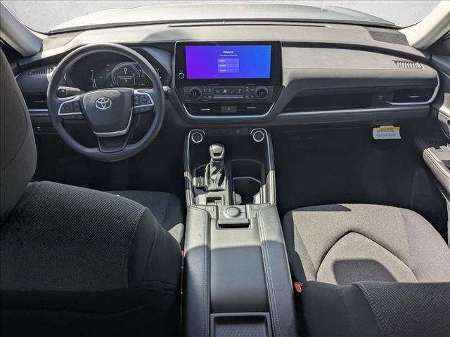 new 2026 Toyota Highlander Hybrid car, priced at $47,558