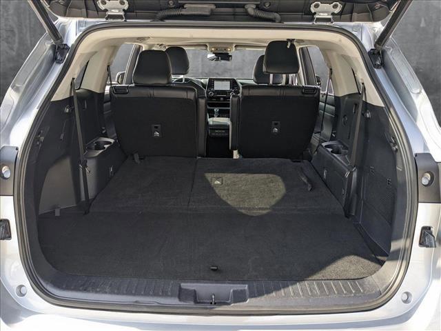 used 2022 Toyota Highlander car, priced at $32,796