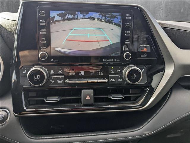 used 2022 Toyota Highlander car, priced at $32,796