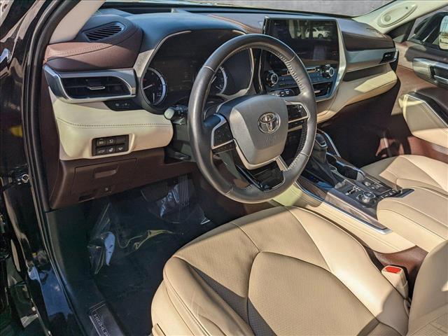 used 2022 Toyota Highlander car, priced at $36,921