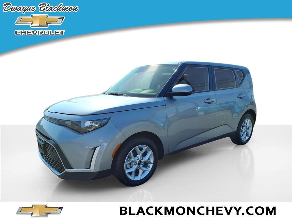 used 2023 Kia Soul car, priced at $17,570
