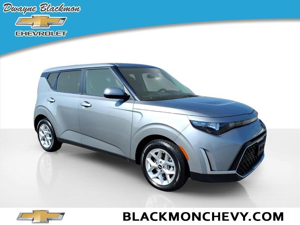 used 2023 Kia Soul car, priced at $17,570