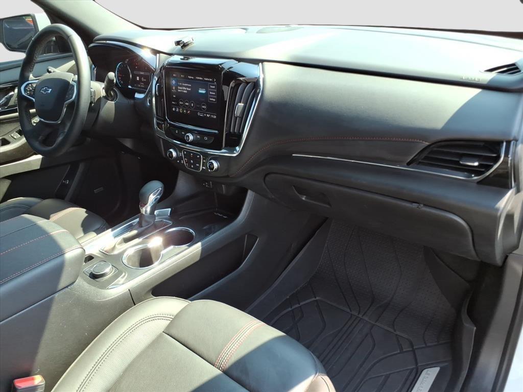 used 2023 Chevrolet Traverse car, priced at $36,658