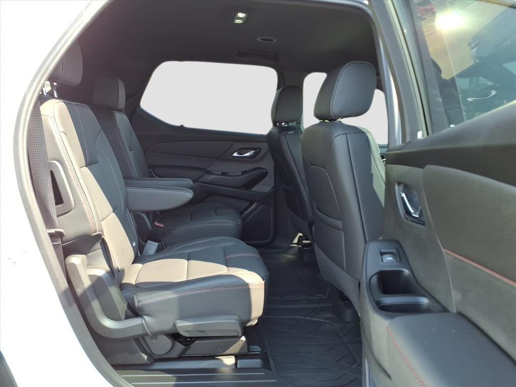 used 2023 Chevrolet Traverse car, priced at $36,658