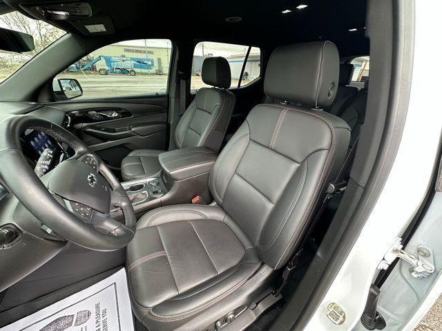 used 2023 Chevrolet Traverse car, priced at $39,597