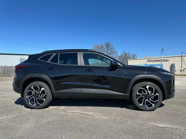 new 2025 Chevrolet Trax car, priced at $26,535