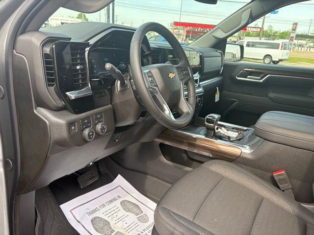 new 2025 Chevrolet Silverado 1500 car, priced at $56,635