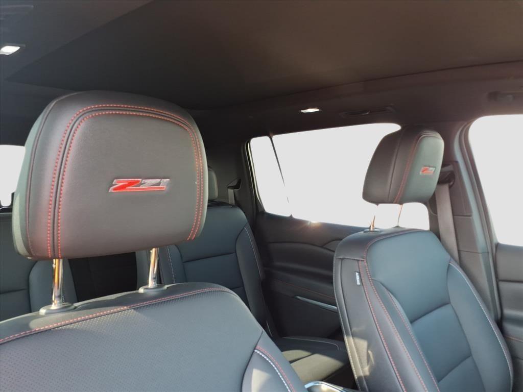 used 2025 Chevrolet Traverse car, priced at $53,526