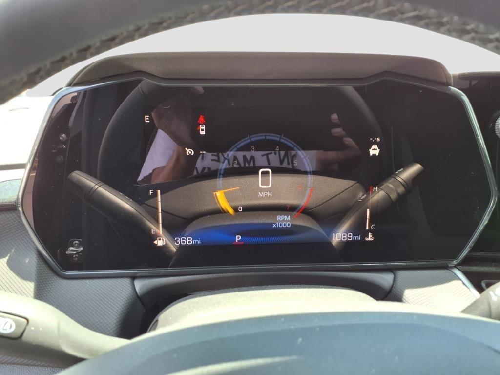 new 2025 Chevrolet TrailBlazer car, priced at $29,320