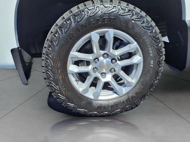 new 2025 Chevrolet Silverado 1500 car, priced at $51,665